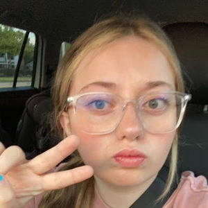 Meet your Posher, Ashton